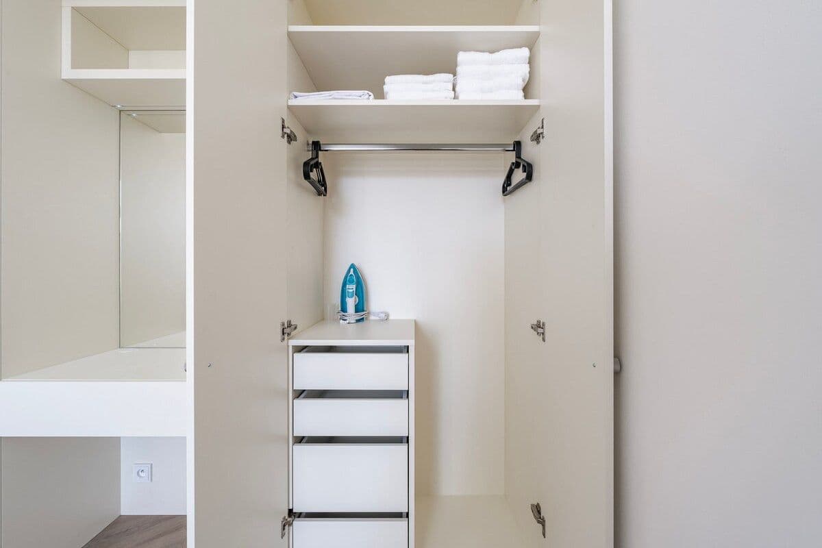 Prenájom bytu 46 m², Sázavská, Praha, Praha Prenájom bytu 46 m², Sázavská, Praha, Praha