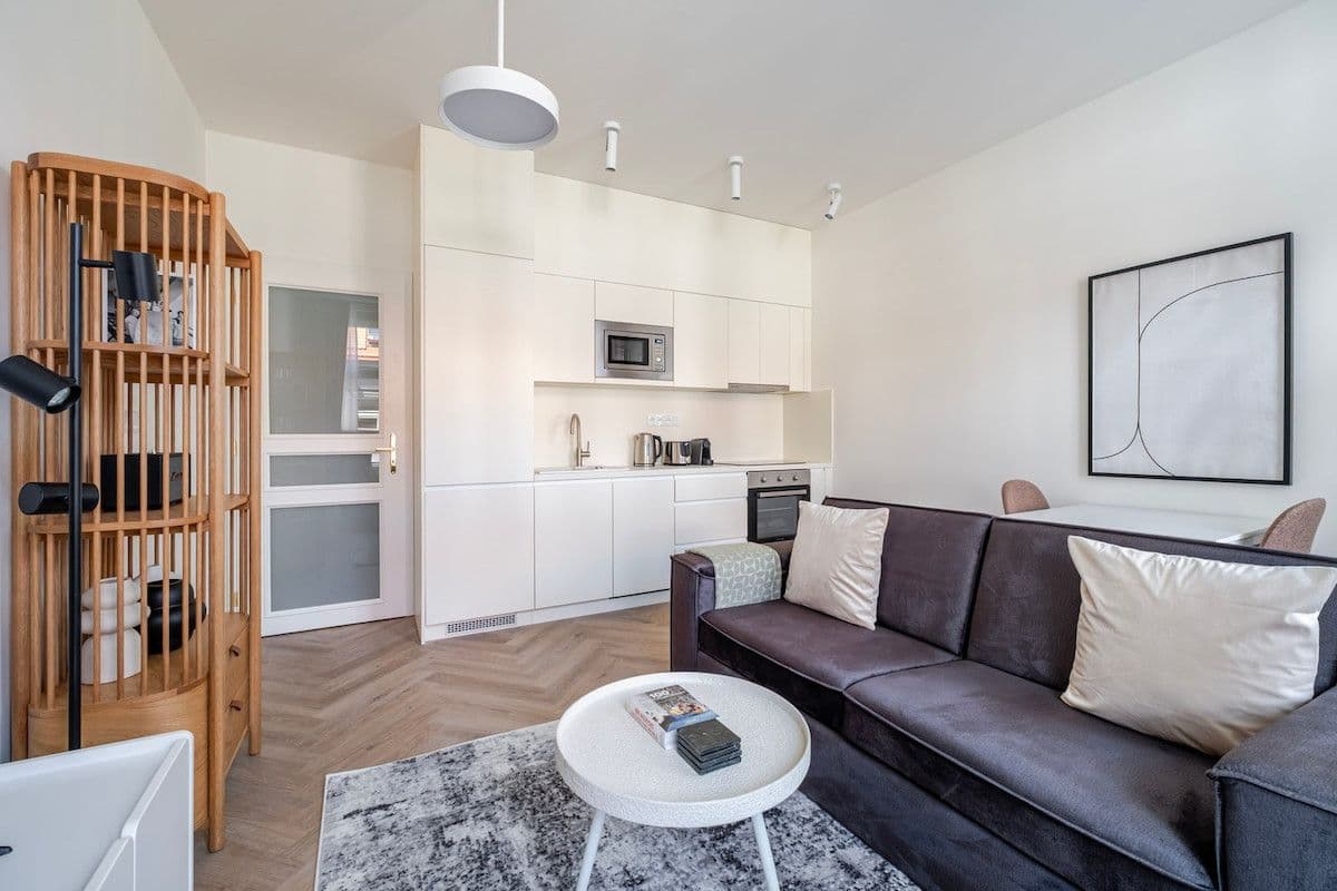 Prenájom bytu 41 m², Sázavská, Praha, Praha Prenájom bytu 41 m², Sázavská, Praha, Praha