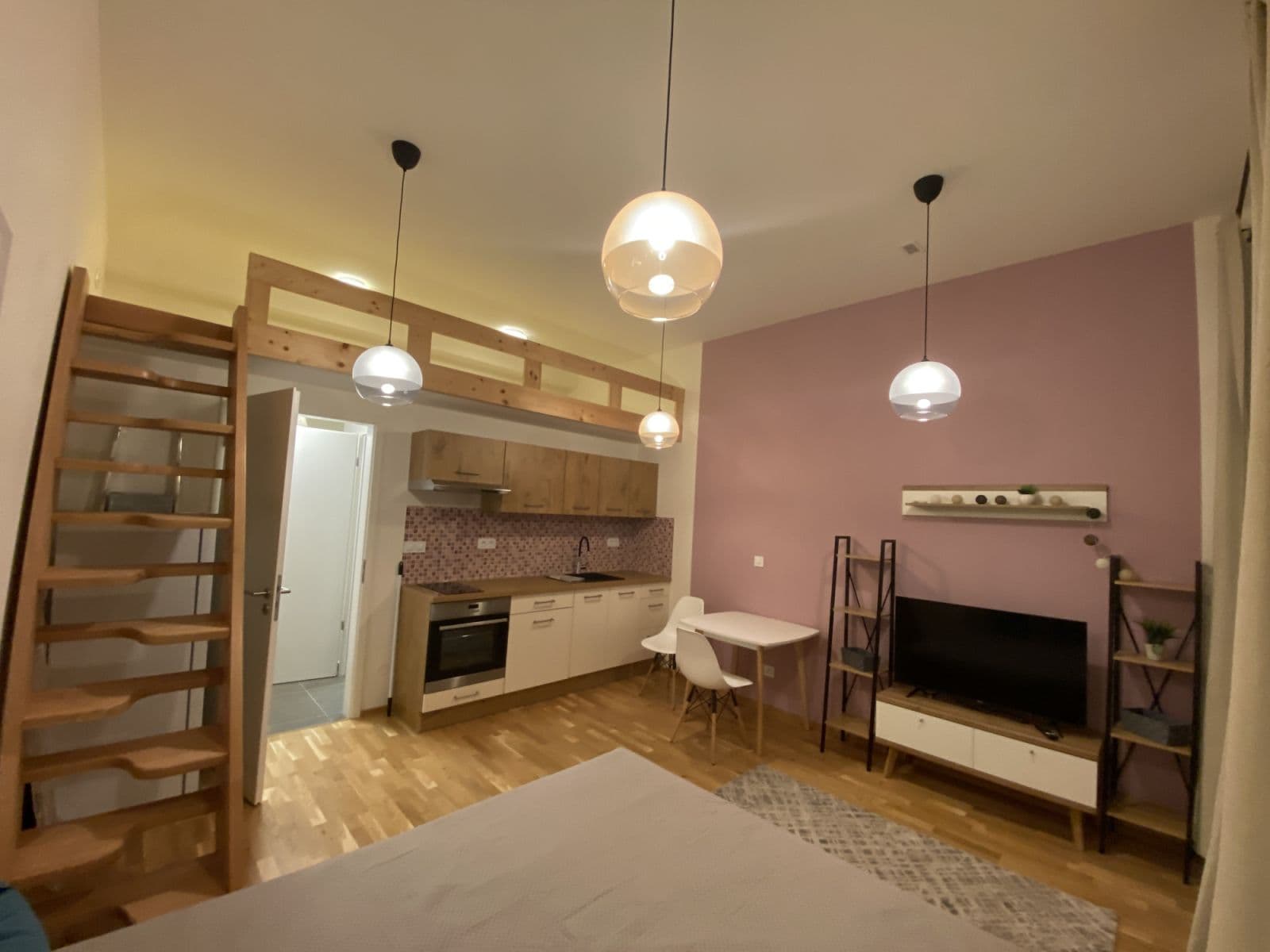 Prenájom bytu 30 m², Legerova, Praha, Praha Prenájom bytu 30 m², Legerova, Praha, Praha