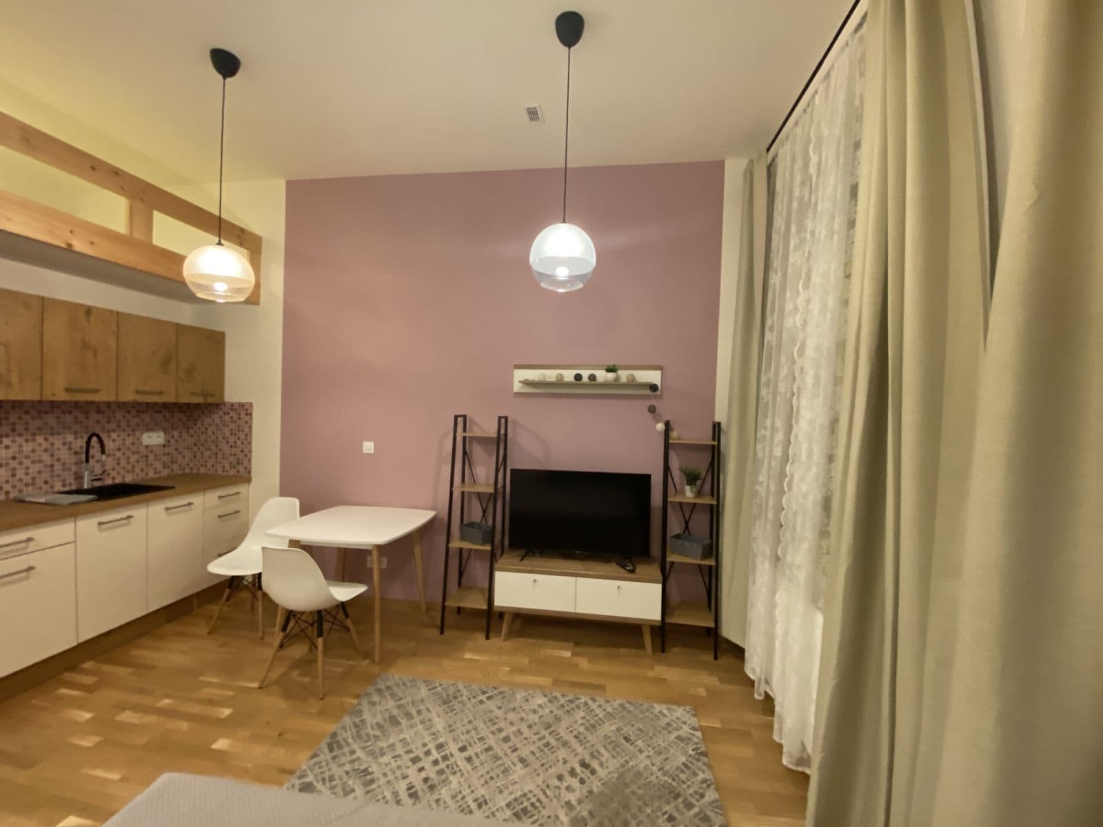 Prenájom bytu 30 m², Legerova, Praha, Praha Prenájom bytu 30 m², Legerova, Praha, Praha