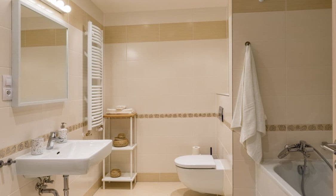 Prenájom bytu 35 m², Olšanská e, Praha, Praha Prenájom bytu 35 m², Olšanská e, Praha, Praha