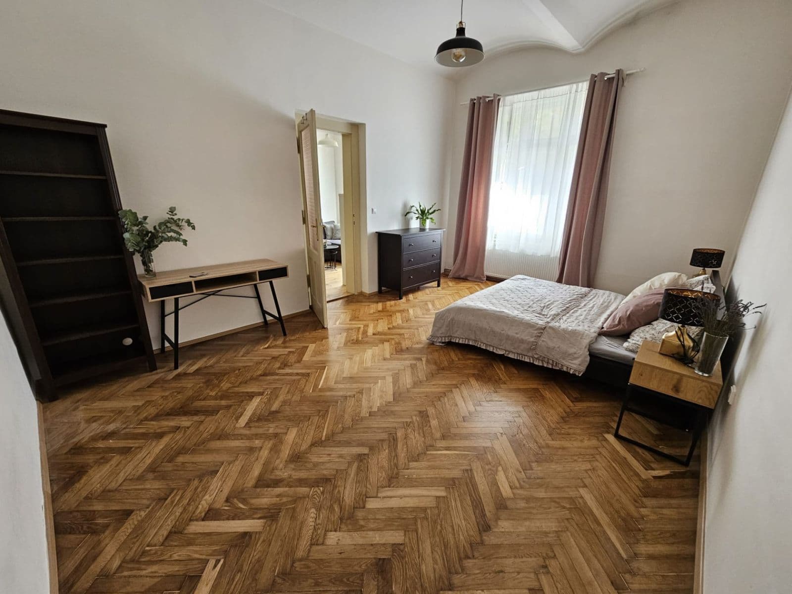 Predaj bytu 2-izbový 51 m², Bubenečská, Praha, Praha Predaj bytu 2-izbový 51 m², Bubenečská, Praha, Praha