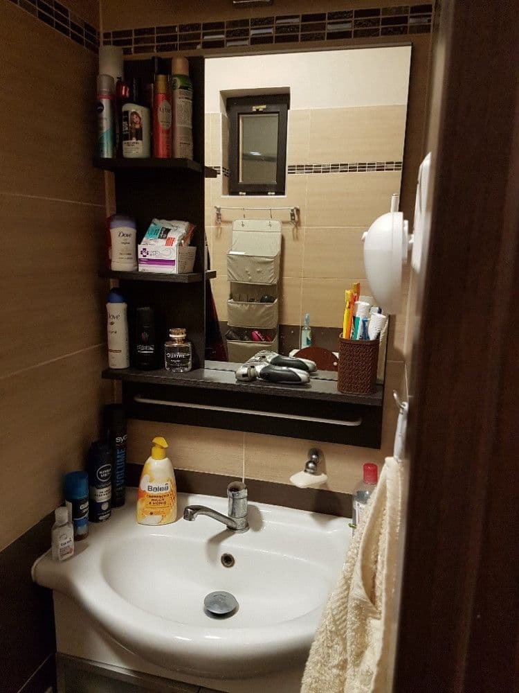 Prenájom bytu 2-izbový 44 m², Holandská, Praha, Praha Prenájom bytu 2-izbový 44 m², Holandská, Praha, Praha