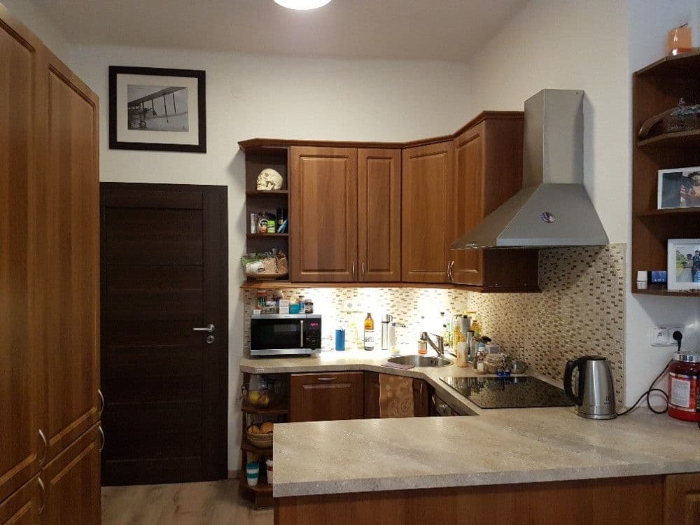 Prenájom bytu 2-izbový 44 m², Holandská, Praha, Praha Prenájom bytu 2-izbový 44 m², Holandská, Praha, Praha