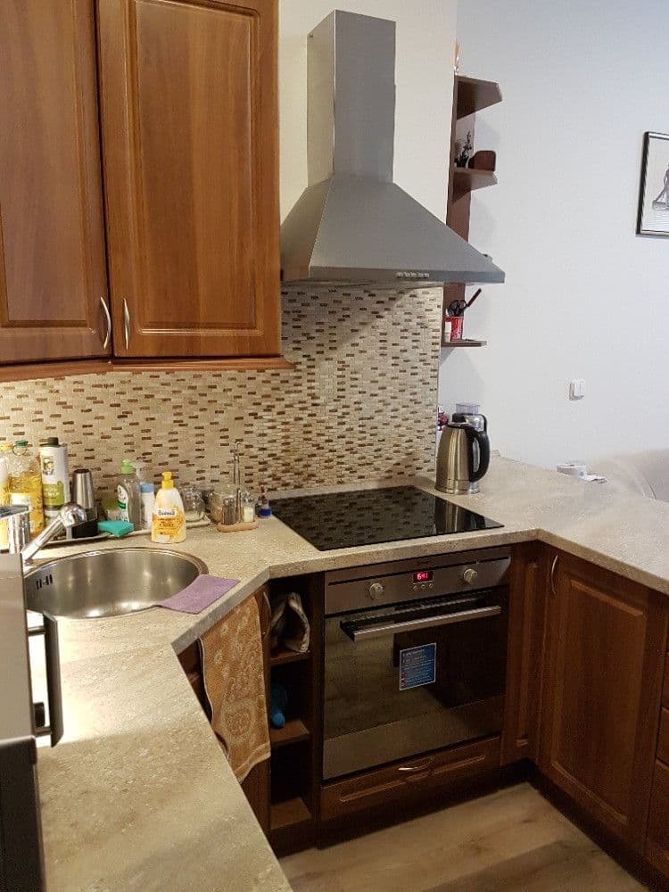 Prenájom bytu 2-izbový 44 m², Holandská, Praha, Praha Prenájom bytu 2-izbový 44 m², Holandská, Praha, Praha