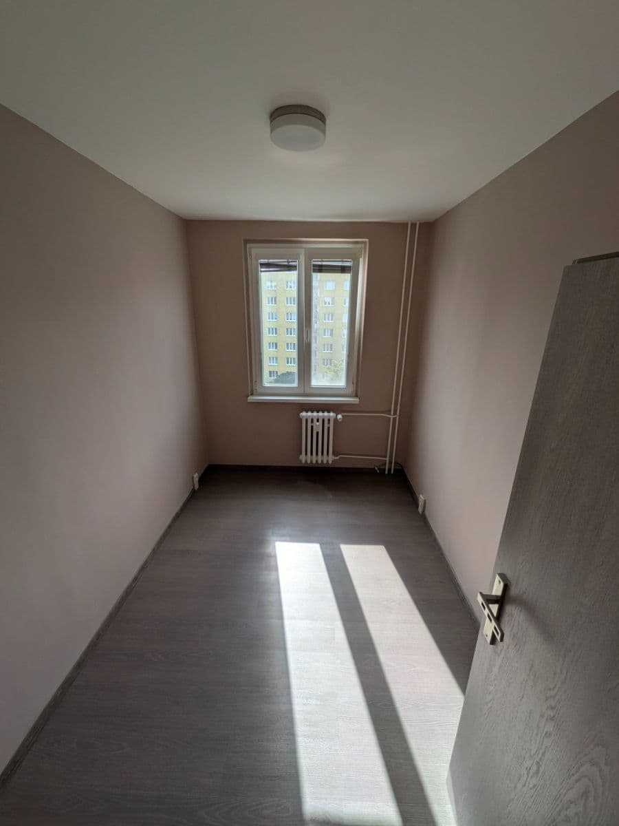 Prenájom bytu 3-izbový 66 m², Snopkova, Praha, Praha Prenájom bytu 3-izbový 66 m², Snopkova, Praha, Praha