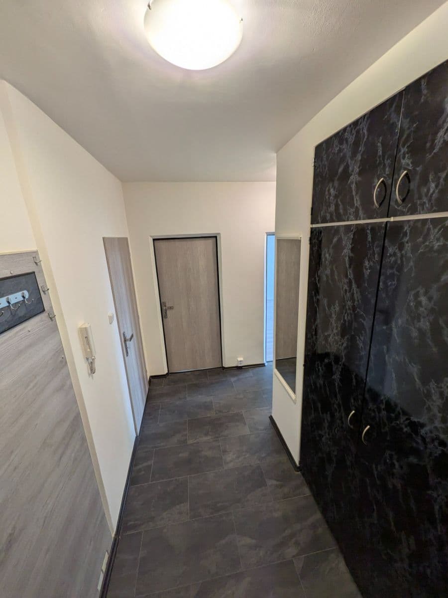 Prenájom bytu 3-izbový 66 m², Snopkova, Praha, Praha Prenájom bytu 3-izbový 66 m², Snopkova, Praha, Praha