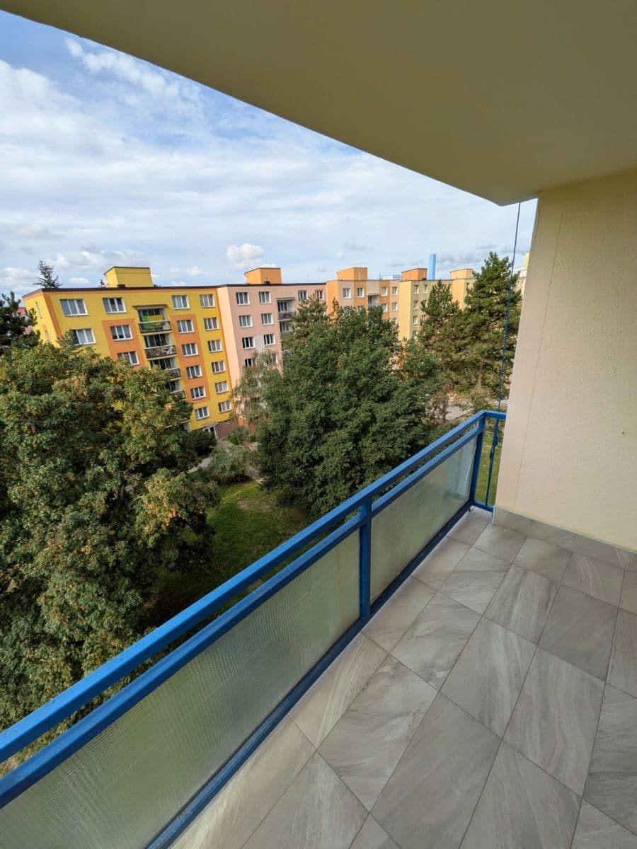 Prenájom bytu 3-izbový 66 m², Snopkova, Praha, Praha Prenájom bytu 3-izbový 66 m², Snopkova, Praha, Praha