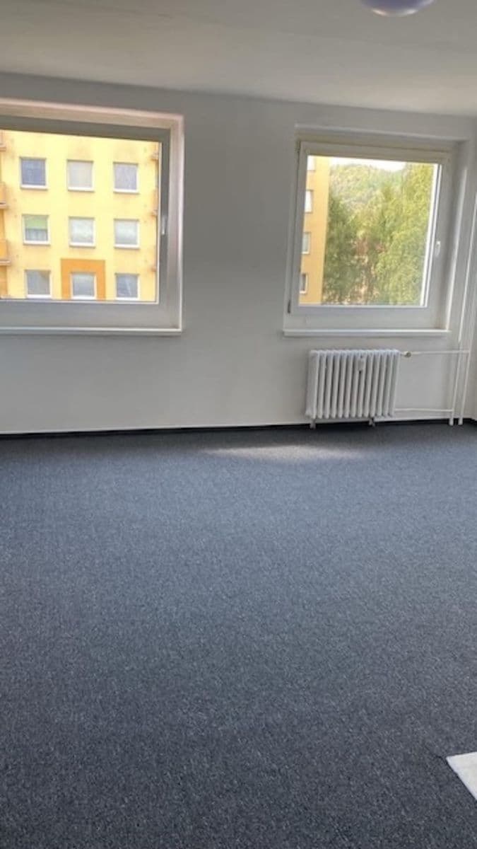 Predaj bytu 1-izbový 32 m², Neštěmická, Ústí nad Labem, Ústecký kraj Predaj bytu 1-izbový 32 m², Neštěmická, Ústí nad Labem, Ústecký kraj