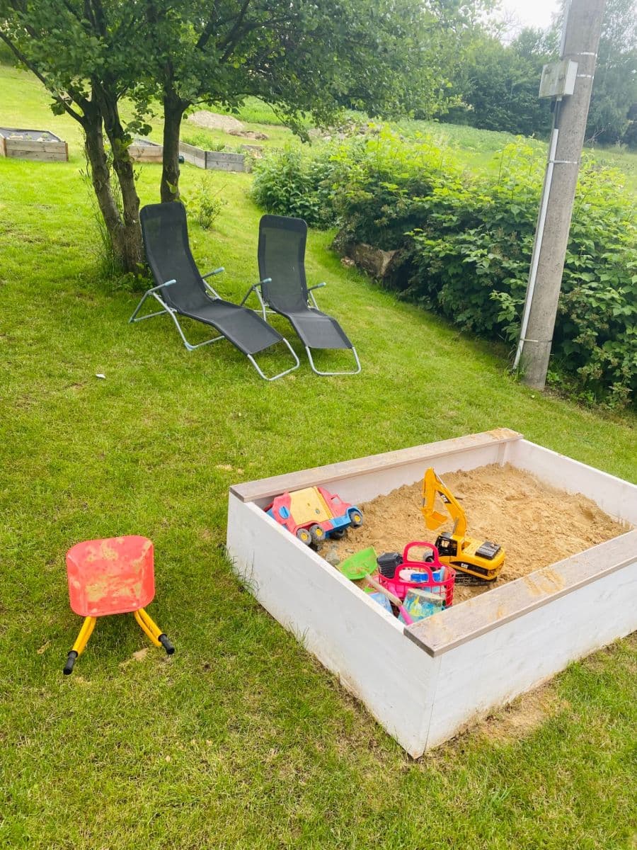 Predaj domu 120 m², pozemok 5.000 m², Třinec, Moravskoslezský kraj Predaj domu 120 m², pozemok 5.000 m², Třinec, Moravskoslezský kraj