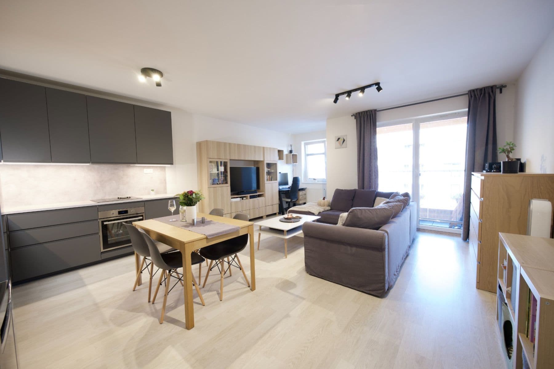 Predaj bytu 3-izbový 87 m², Oty Bubeníčka, Praha, Praha Predaj bytu 3-izbový 87 m², Oty Bubeníčka, Praha, Praha