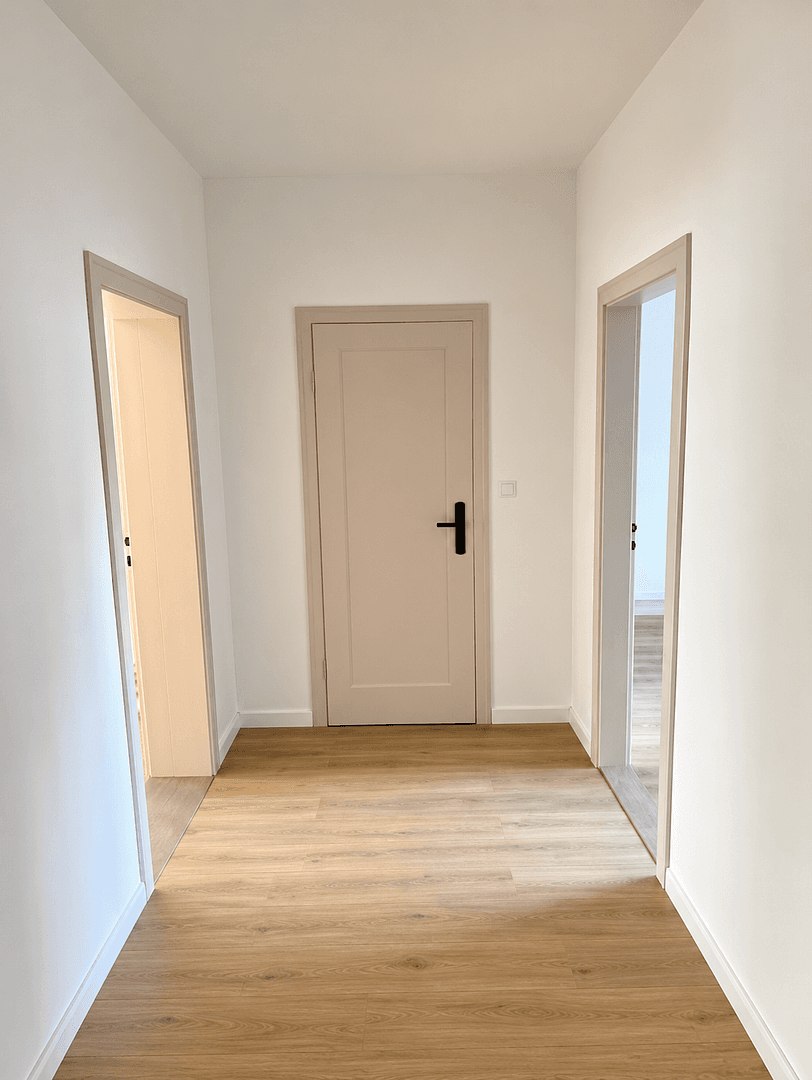 Prenájom bytu 3-izbový 70 m², Dessauerstraße 7, Hannover, Dolné Sasko Prenájom bytu 3-izbový 70 m², Dessauerstraße 7, Hannover, Dolné Sasko