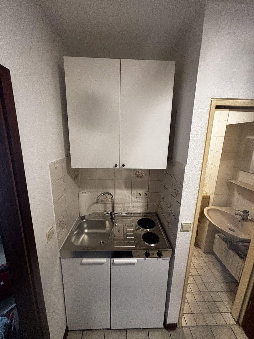 Prenájom bytu 1-izbový 21 m², Kurt Schuhmacher Straße 32, Kaiserslautern, Porýnie-Falcko Prenájom bytu 1-izbový 21 m², Kurt Schuhmacher Straße 32, Kaiserslautern, Porýnie-Falcko