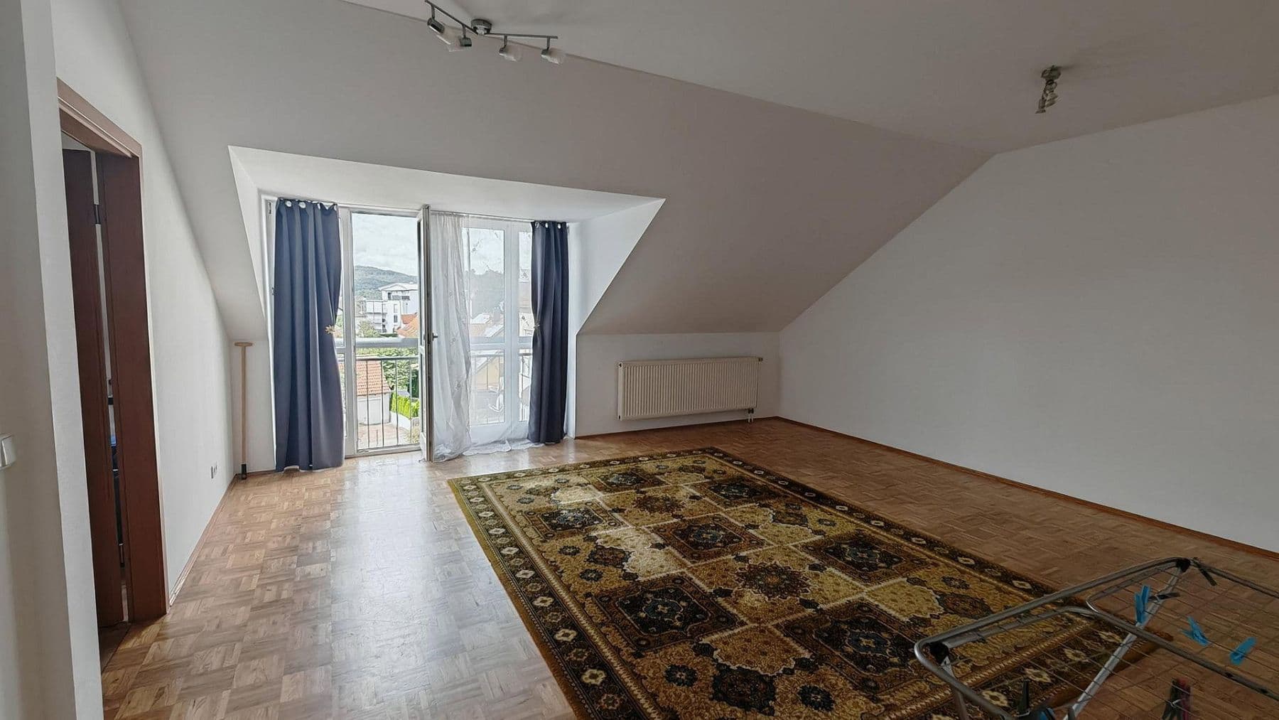 Prenájom bytu 3-izbový 70 m², Ahornweg 12c, Nittenau, Bavorsko Prenájom bytu 3-izbový 70 m², Ahornweg 12c, Nittenau, Bavorsko