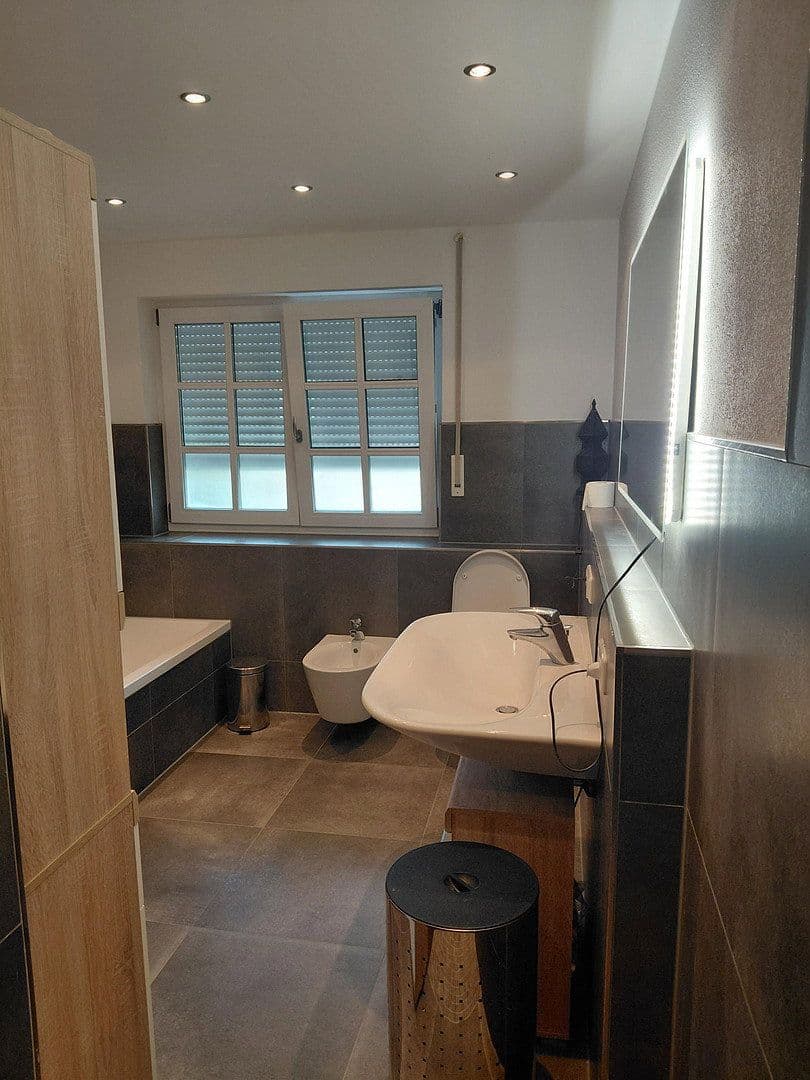 Predaj domu 139 m², pozemok 316 m², Ergolding, Bavorsko Predaj domu 139 m², pozemok 316 m², Ergolding, Bavorsko