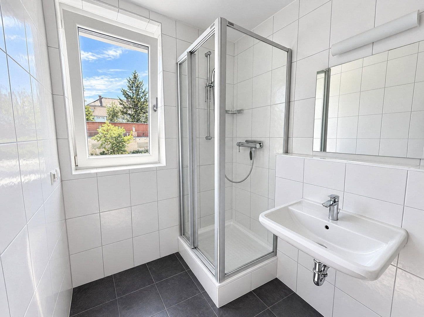 Predaj bytu 2-izbový 63 m², Karlsruhe, Bádensko-Wurttembersko Predaj bytu 2-izbový 63 m², Karlsruhe, Bádensko-Wurttembersko