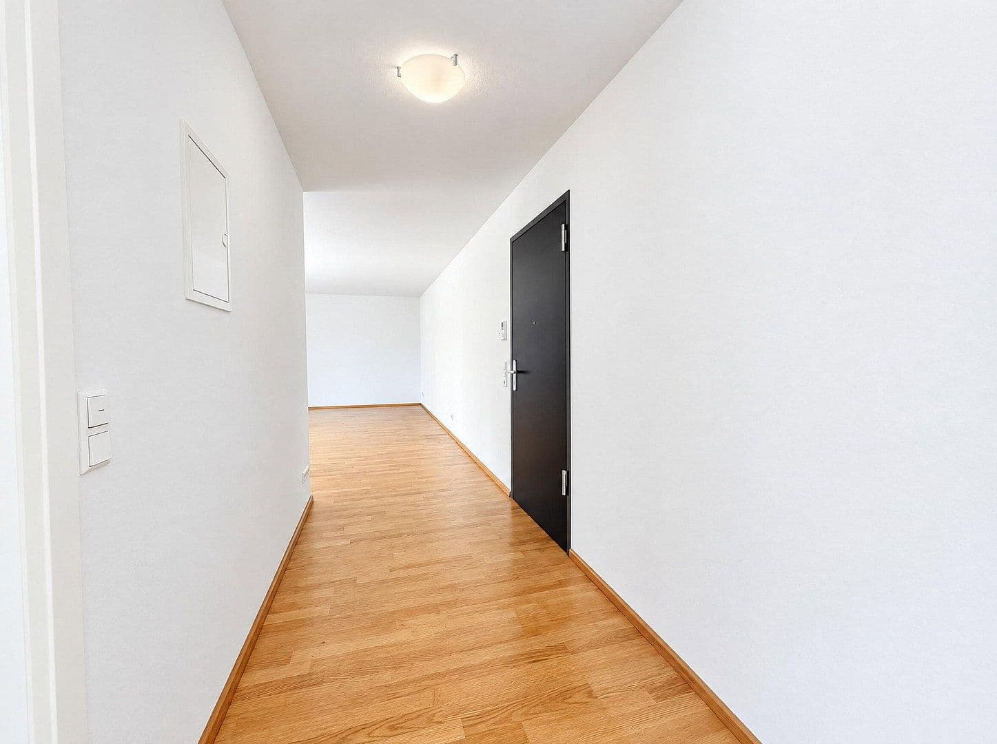 Predaj bytu 2-izbový 63 m², Karlsruhe, Bádensko-Wurttembersko Predaj bytu 2-izbový 63 m², Karlsruhe, Bádensko-Wurttembersko