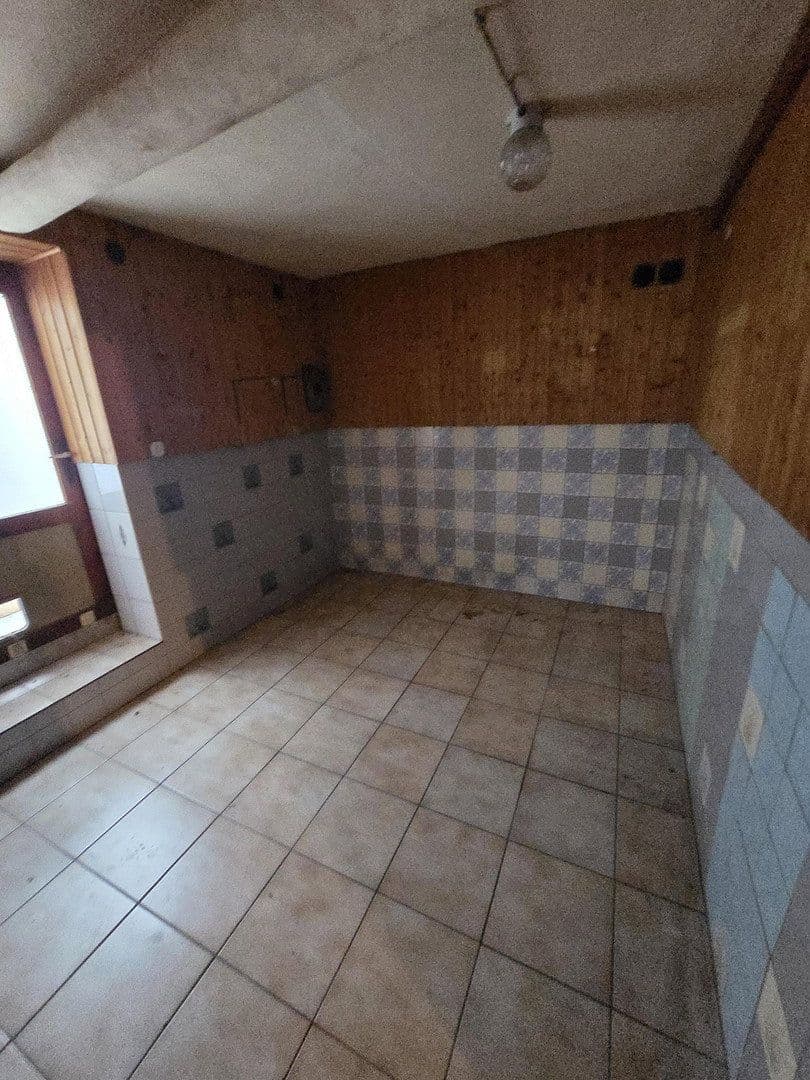 Predaj domu 120 m², pozemok 300 m², Kirchstraße 3, Roßleben-Wiehe, Durínsko Predaj domu 120 m², pozemok 300 m², Kirchstraße 3, Roßleben-Wiehe, Durínsko