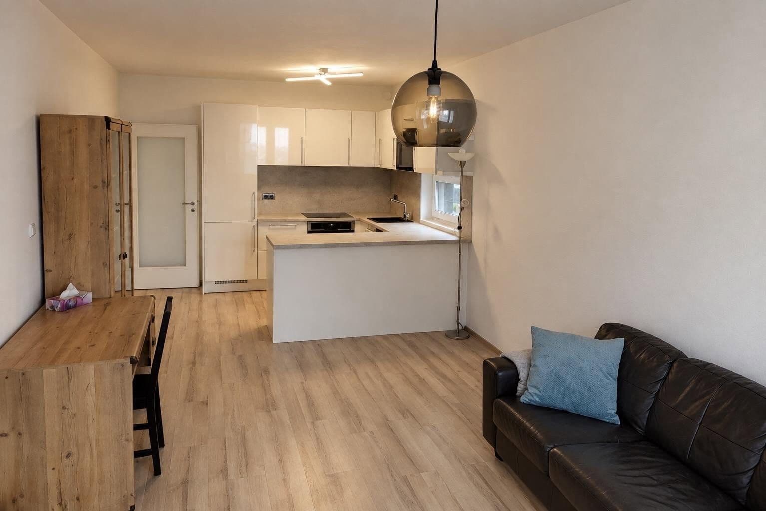 Predaj domu 1.891 m², pozemok 1.473 m², München, Bavorsko Predaj domu 1.891 m², pozemok 1.473 m², München, Bavorsko