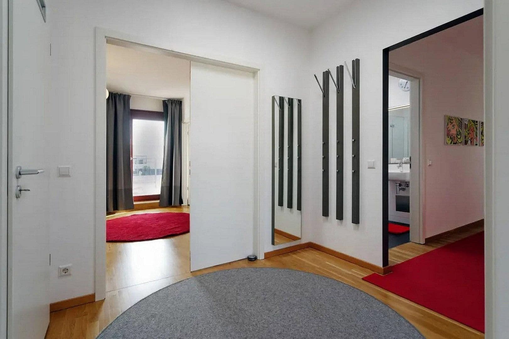 Prenájom bytu 4-izbový 111 m², Berlin, Berlín Prenájom bytu 4-izbový 111 m², Berlin, Berlín
