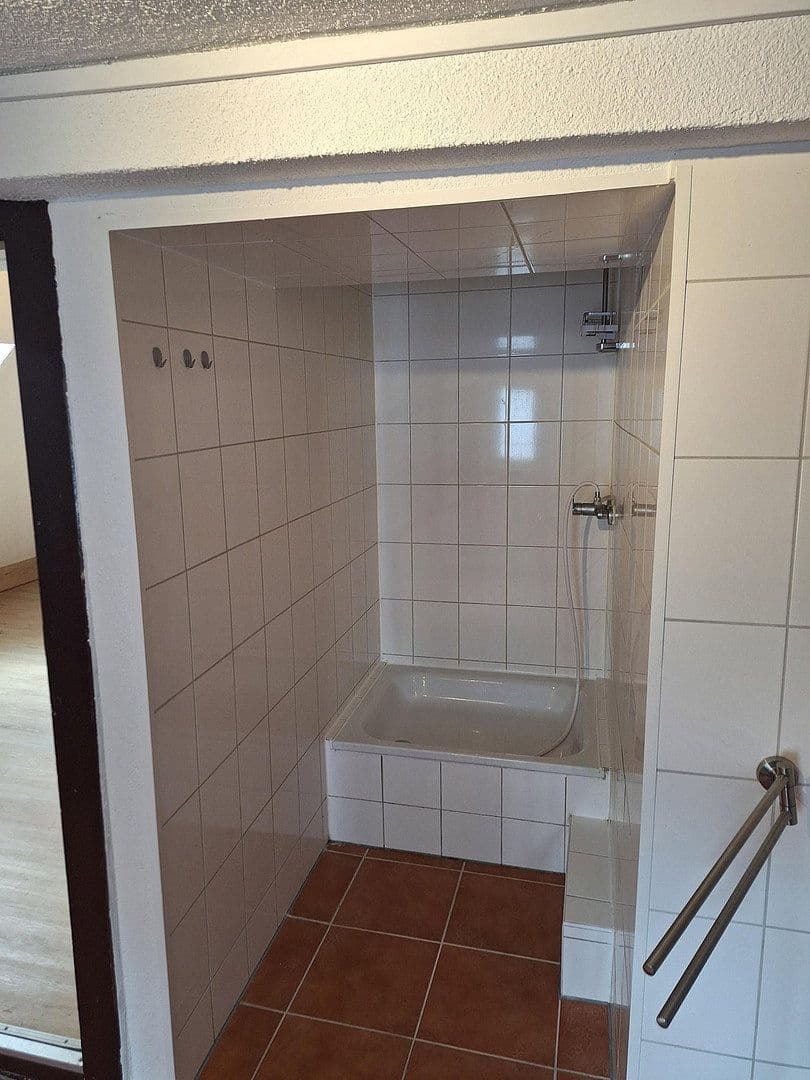 Prenájom bytu 2-izbový 45 m², worms, Porýnie-Falcko Prenájom bytu 2-izbový 45 m², worms, Porýnie-Falcko