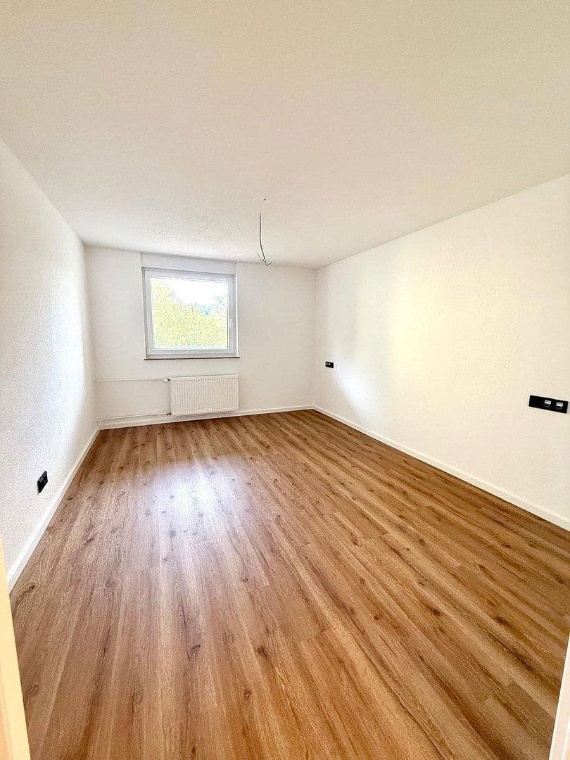Predaj bytu 3-izbový 83 m², Im Blumengarten 1, Pforzheim, Bádensko-Wurttembersko Predaj bytu 3-izbový 83 m², Im Blumengarten 1, Pforzheim, Bádensko-Wurttembersko