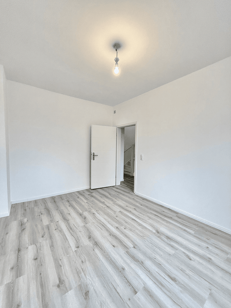Predaj domu 135 m², pozemok 172 m², Bremen, Brémy Predaj domu 135 m², pozemok 172 m², Bremen, Brémy