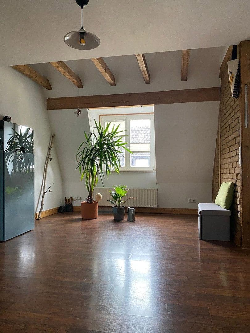 Predaj domu 240 m², pozemok 371 m², Duisburg - Nordrhein-Westfalen, Severné Porýnie - Westfálsko Predaj domu 240 m², pozemok 371 m², Duisburg - Nordrhein-Westfalen, Severné Porýnie - Westfálsko
