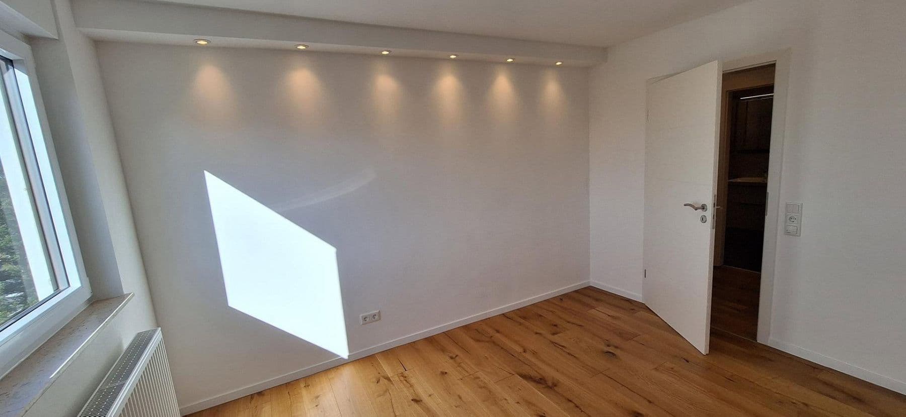 Predaj bytu 4-izbový 107 m², Heidelberg, Bádensko-Wurttembersko Predaj bytu 4-izbový 107 m², Heidelberg, Bádensko-Wurttembersko