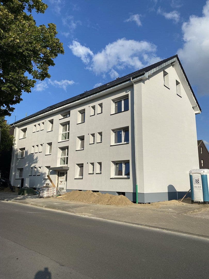 Prenájom bytu 4-izbový 95 m², Beckum, Severné Porýnie - Westfálsko Prenájom bytu 4-izbový 95 m², Beckum, Severné Porýnie - Westfálsko