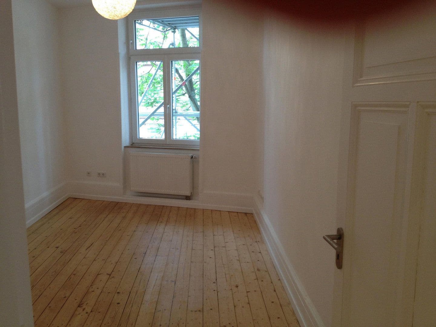 Prenájom bytu 2-izbový 50 m², Frankfurt, Hesensko Prenájom bytu 2-izbový 50 m², Frankfurt, Hesensko