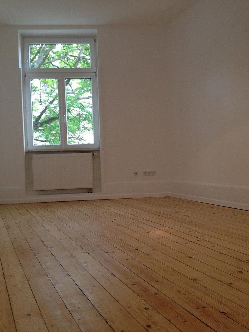 Prenájom bytu 2-izbový 50 m², Frankfurt, Hesensko Prenájom bytu 2-izbový 50 m², Frankfurt, Hesensko