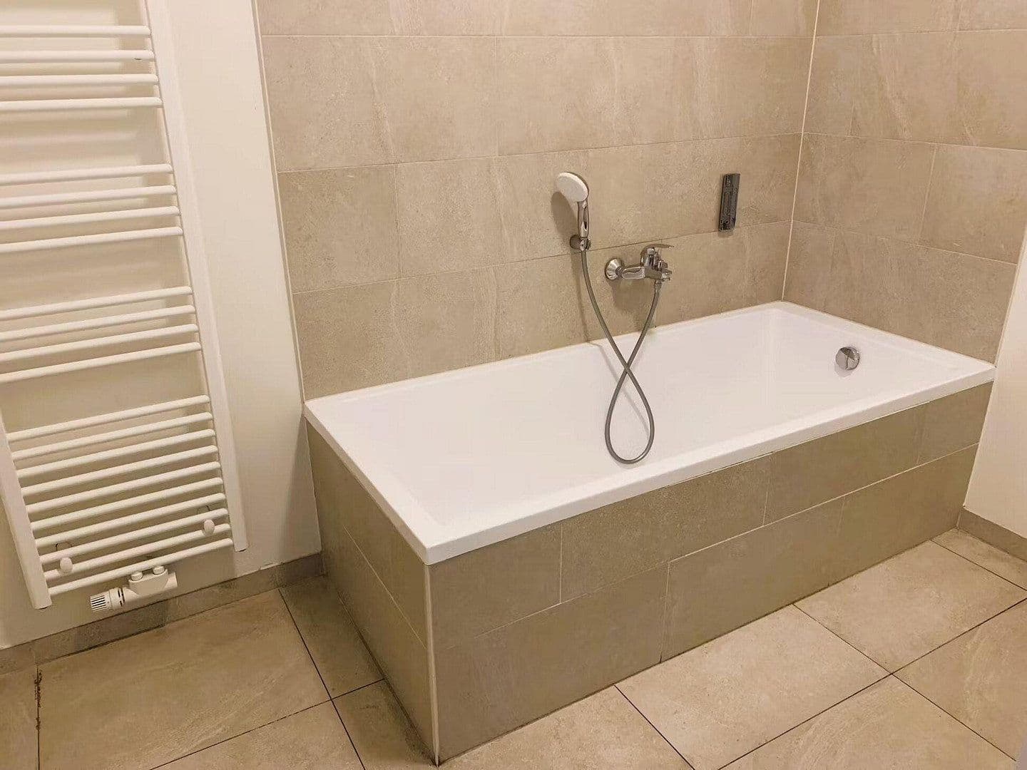 Prenájom bytu 3-izbový 54 m², Silnerstraße 27, Dachau-Udlding, Bavorsko Prenájom bytu 3-izbový 54 m², Silnerstraße 27, Dachau-Udlding, Bavorsko