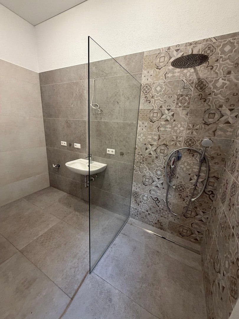 Prenájom bytu 2-izbový 65 m², Wildbader Str. 39, Neuenbürg, Bádensko-Wurttembersko Prenájom bytu 2-izbový 65 m², Wildbader Str. 39, Neuenbürg, Bádensko-Wurttembersko