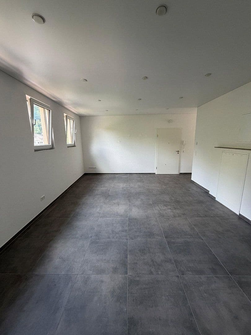 Prenájom bytu 2-izbový 65 m², Wildbader Str. 39, Neuenbürg, Bádensko-Wurttembersko Prenájom bytu 2-izbový 65 m², Wildbader Str. 39, Neuenbürg, Bádensko-Wurttembersko