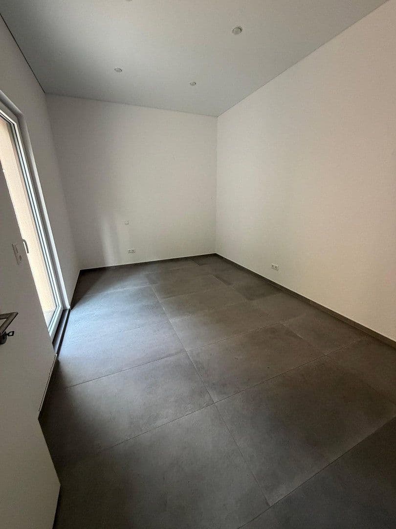 Prenájom bytu 2-izbový 65 m², Wildbader Str. 39, Neuenbürg, Bádensko-Wurttembersko Prenájom bytu 2-izbový 65 m², Wildbader Str. 39, Neuenbürg, Bádensko-Wurttembersko