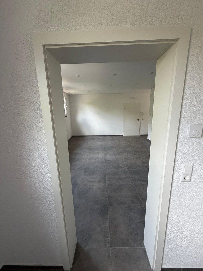 Prenájom bytu 2-izbový 65 m², Wildbader Str. 39, Neuenbürg, Bádensko-Wurttembersko Prenájom bytu 2-izbový 65 m², Wildbader Str. 39, Neuenbürg, Bádensko-Wurttembersko