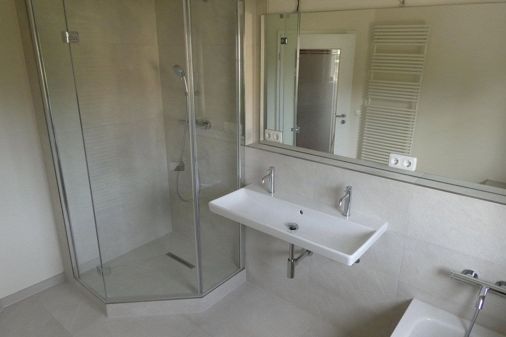 Predaj domu 170 m², pozemok 297 m², Pläntschweg 23, München, Bavorsko Predaj domu 170 m², pozemok 297 m², Pläntschweg 23, München, Bavorsko