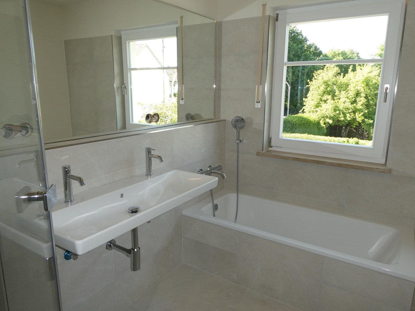 Predaj domu 170 m², pozemok 297 m², Pläntschweg 23, München, Bavorsko Predaj domu 170 m², pozemok 297 m², Pläntschweg 23, München, Bavorsko