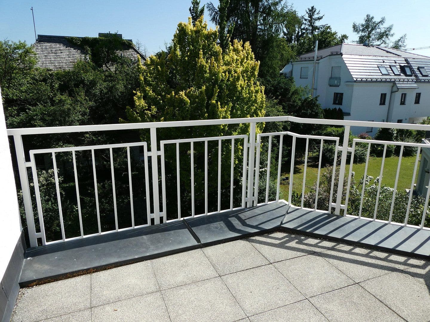 Predaj domu 170 m², pozemok 297 m², Pläntschweg 23, München, Bavorsko Predaj domu 170 m², pozemok 297 m², Pläntschweg 23, München, Bavorsko