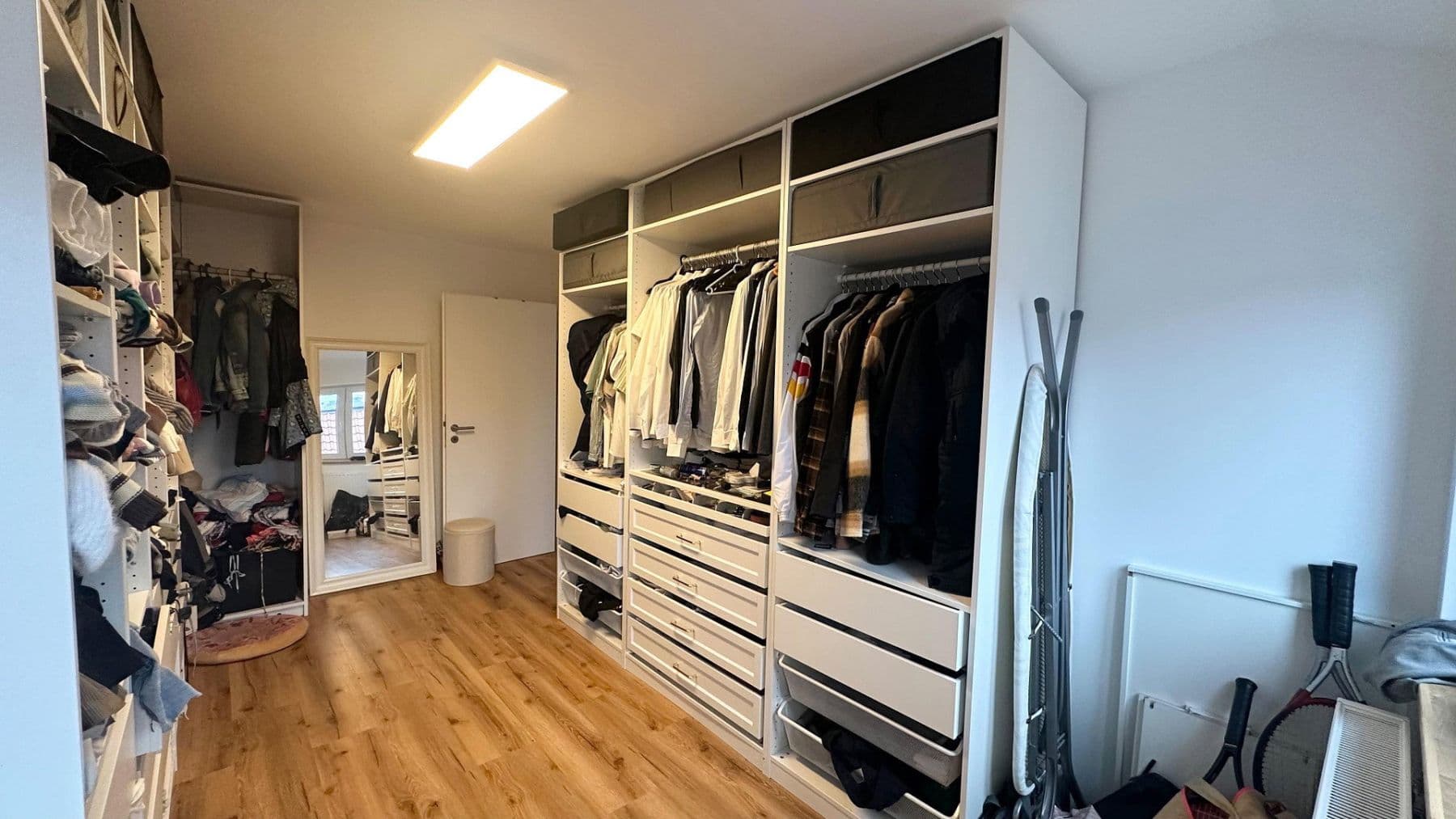 Prenájom bytu 5-izbový 70 m², Remscheid - Lennep, Severné Porýnie - Westfálsko Prenájom bytu 5-izbový 70 m², Remscheid - Lennep, Severné Porýnie - Westfálsko