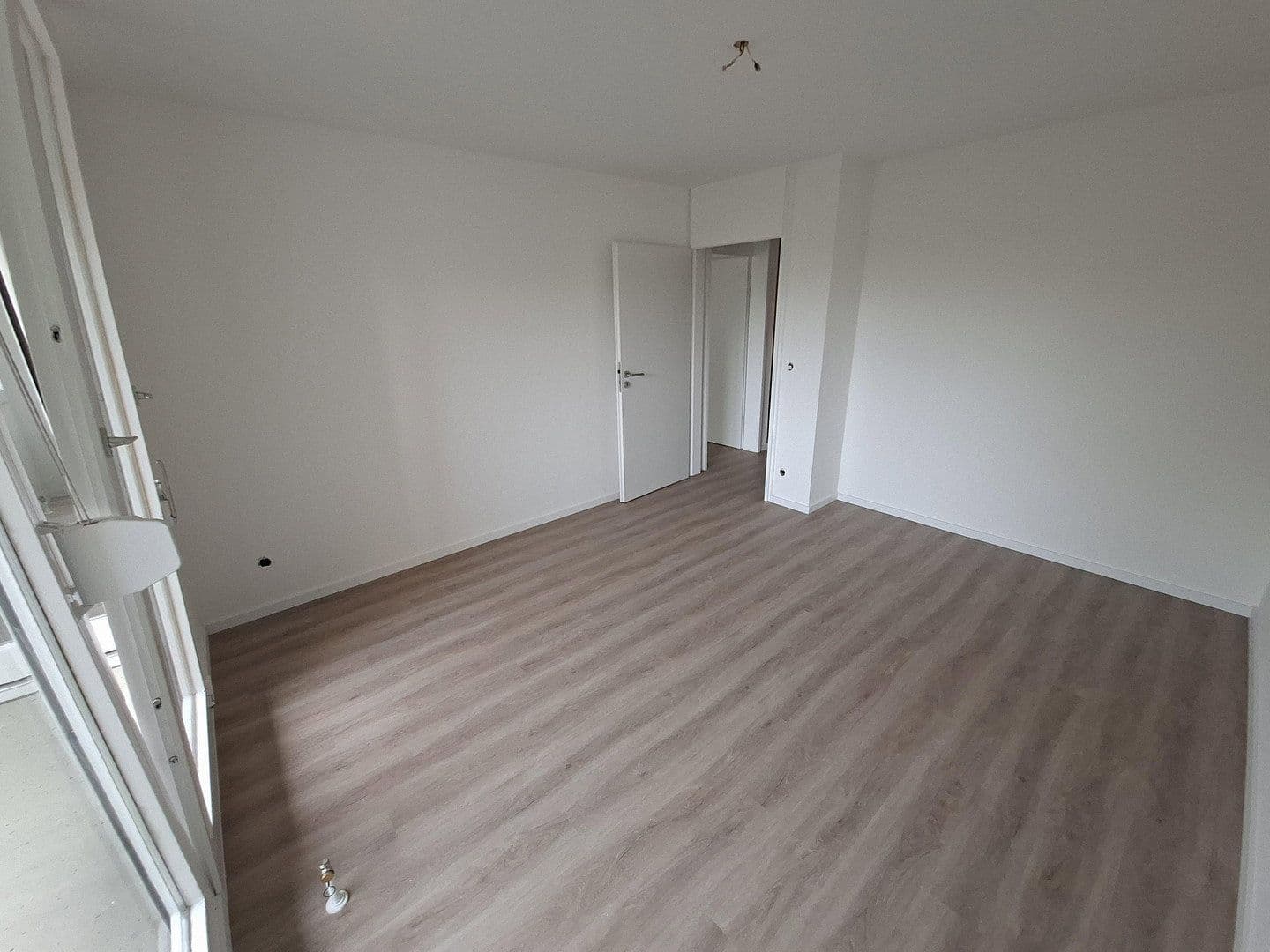 Prenájom bytu 2-izbový 53 m², Oberschleißheim, Bavorsko Prenájom bytu 2-izbový 53 m², Oberschleißheim, Bavorsko