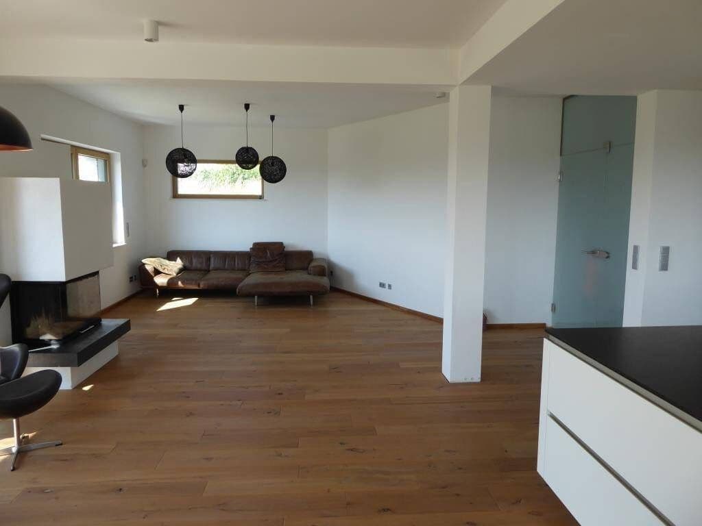 Prenájom domu 253 m², pozemok 1.176 m², Weinrebengasse, Weiden am See, Burgenland Prenájom domu 253 m², pozemok 1.176 m², Weinrebengasse, Weiden am See, Burgenland