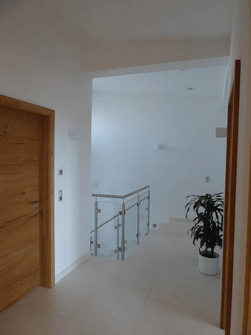 Prenájom domu 253 m², pozemok 1.176 m², Weinrebengasse, Weiden am See, Burgenland Prenájom domu 253 m², pozemok 1.176 m², Weinrebengasse, Weiden am See, Burgenland