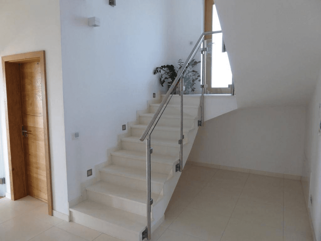 Prenájom domu 253 m², pozemok 1.176 m², Weinrebengasse, Weiden am See, Burgenland Prenájom domu 253 m², pozemok 1.176 m², Weinrebengasse, Weiden am See, Burgenland