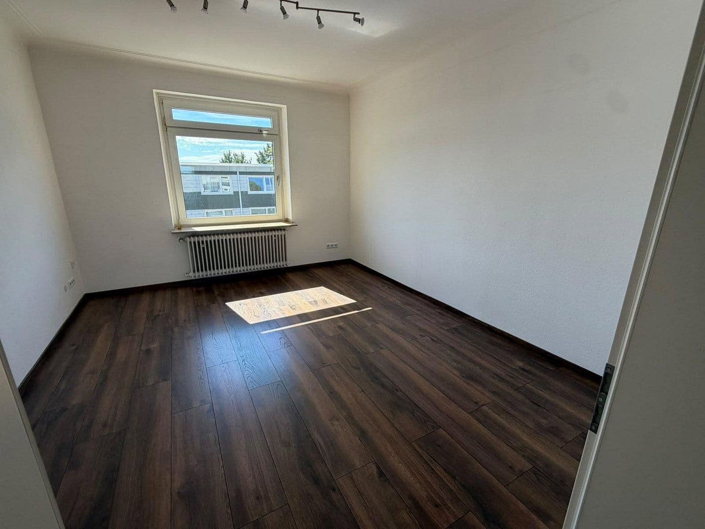 Prenájom bytu 3-izbový 83 m², walder str 63, Haan, Severné Porýnie - Westfálsko Prenájom bytu 3-izbový 83 m², walder str 63, Haan, Severné Porýnie - Westfálsko