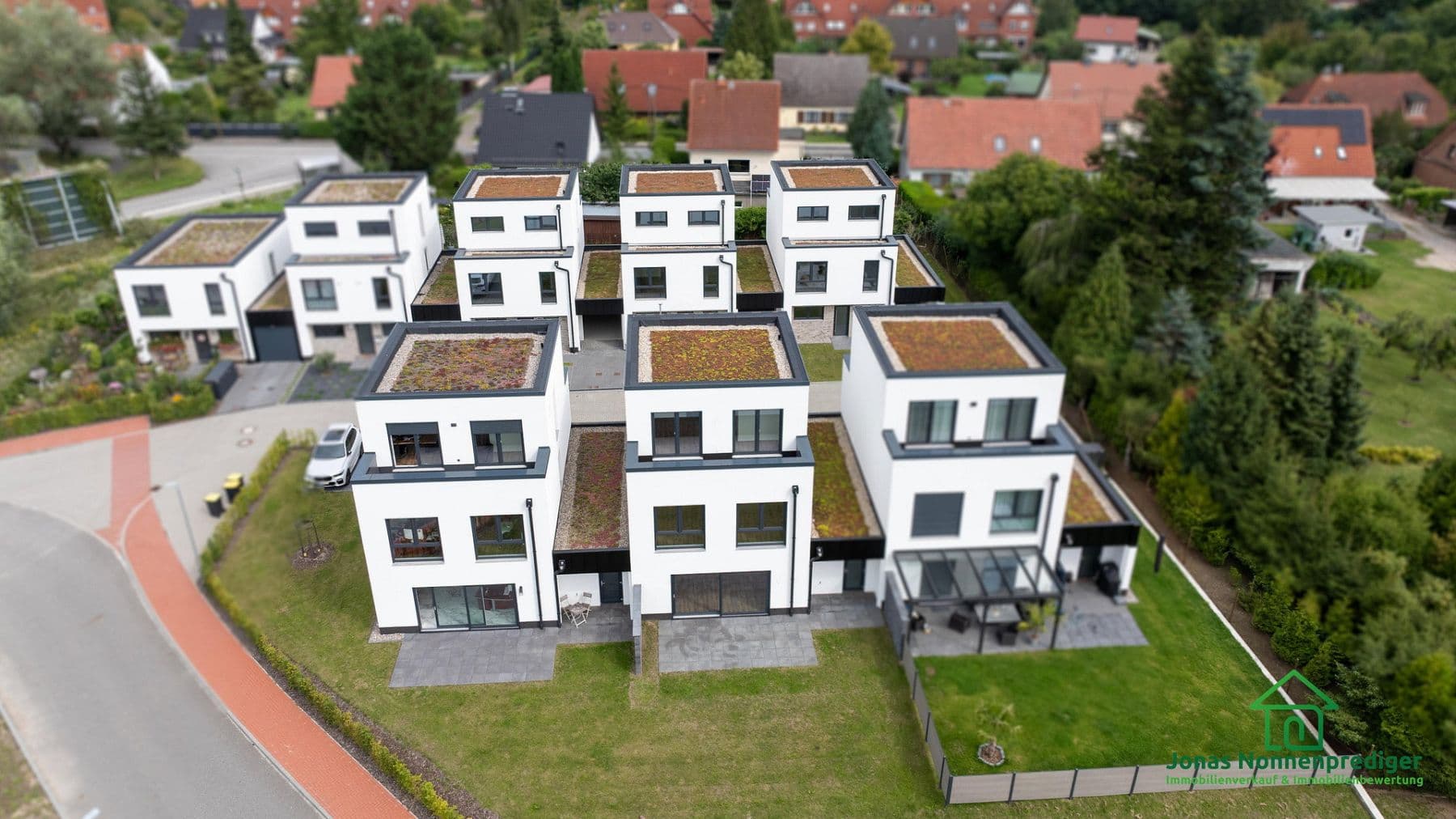 Predaj domu 144 m², pozemok 254 m², Kühls Acker 8, Schwerin, Meklenbursko-Predpomoransko Predaj domu 144 m², pozemok 254 m², Kühls Acker 8, Schwerin, Meklenbursko-Predpomoransko