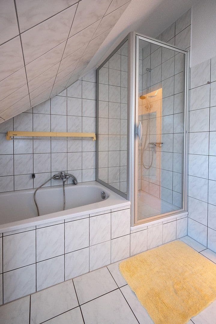 Predaj bytu 2-izbový 68 m², Erkrath, Severné Porýnie - Westfálsko Predaj bytu 2-izbový 68 m², Erkrath, Severné Porýnie - Westfálsko