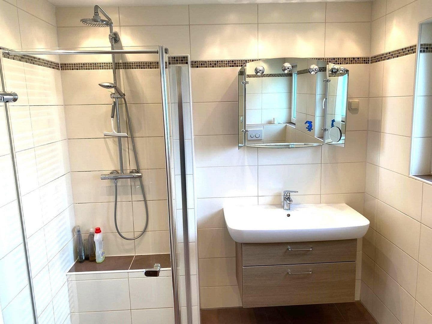 Predaj domu 139 m², pozemok 796 m², Alter Kirchweg 13, Porta Westfalica, Severné Porýnie - Westfálsko Predaj domu 139 m², pozemok 796 m², Alter Kirchweg 13, Porta Westfalica, Severné Porýnie - Westfálsko