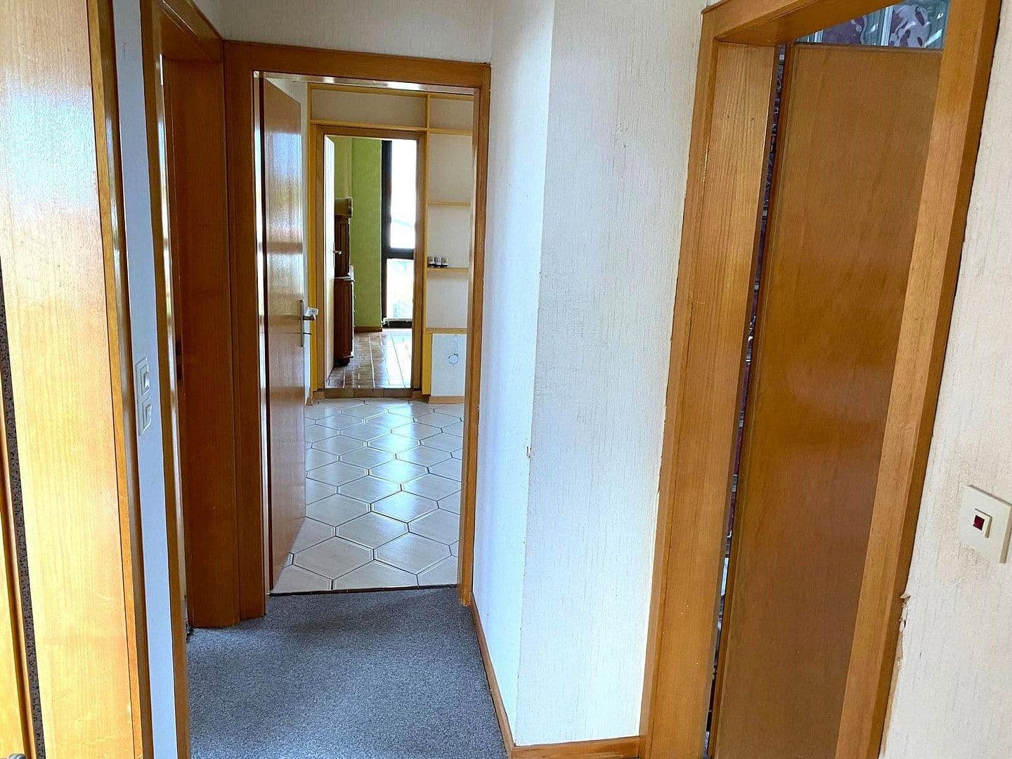 Predaj domu 139 m², pozemok 796 m², Alter Kirchweg 13, Porta Westfalica, Severné Porýnie - Westfálsko Predaj domu 139 m², pozemok 796 m², Alter Kirchweg 13, Porta Westfalica, Severné Porýnie - Westfálsko